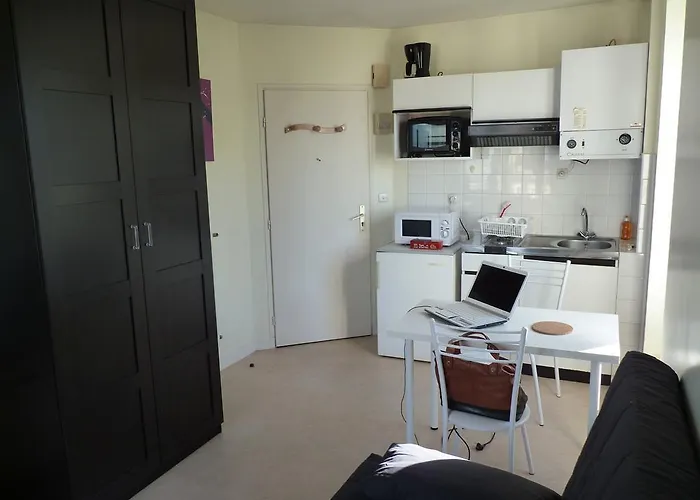 아파트호텔 Honore De Balzac