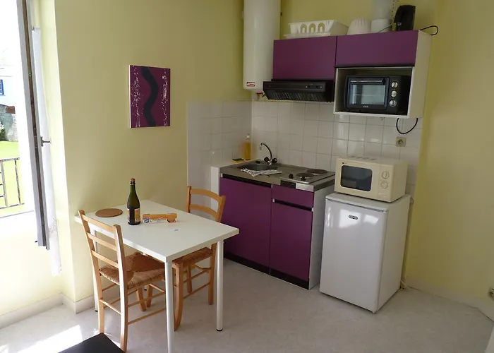 Honore De Balzac Брест